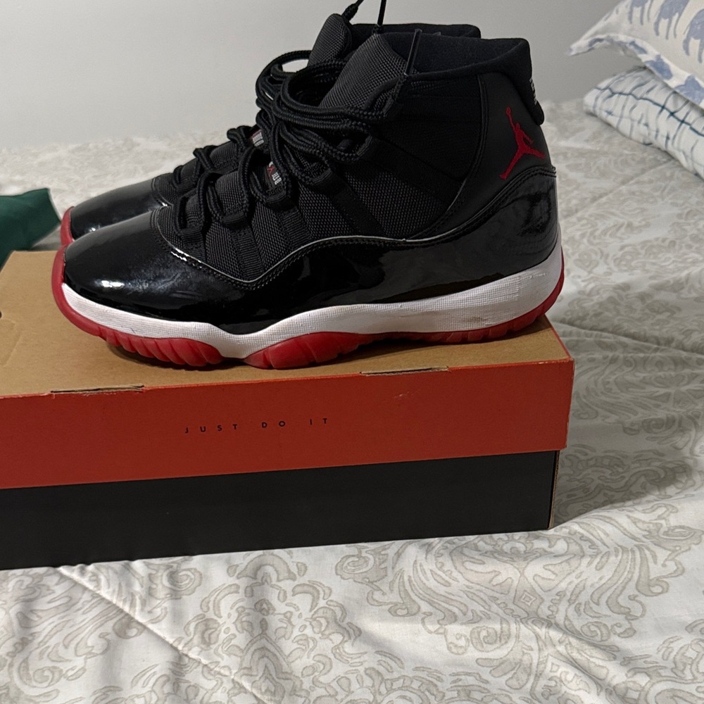 Jordan Bred 11 2020